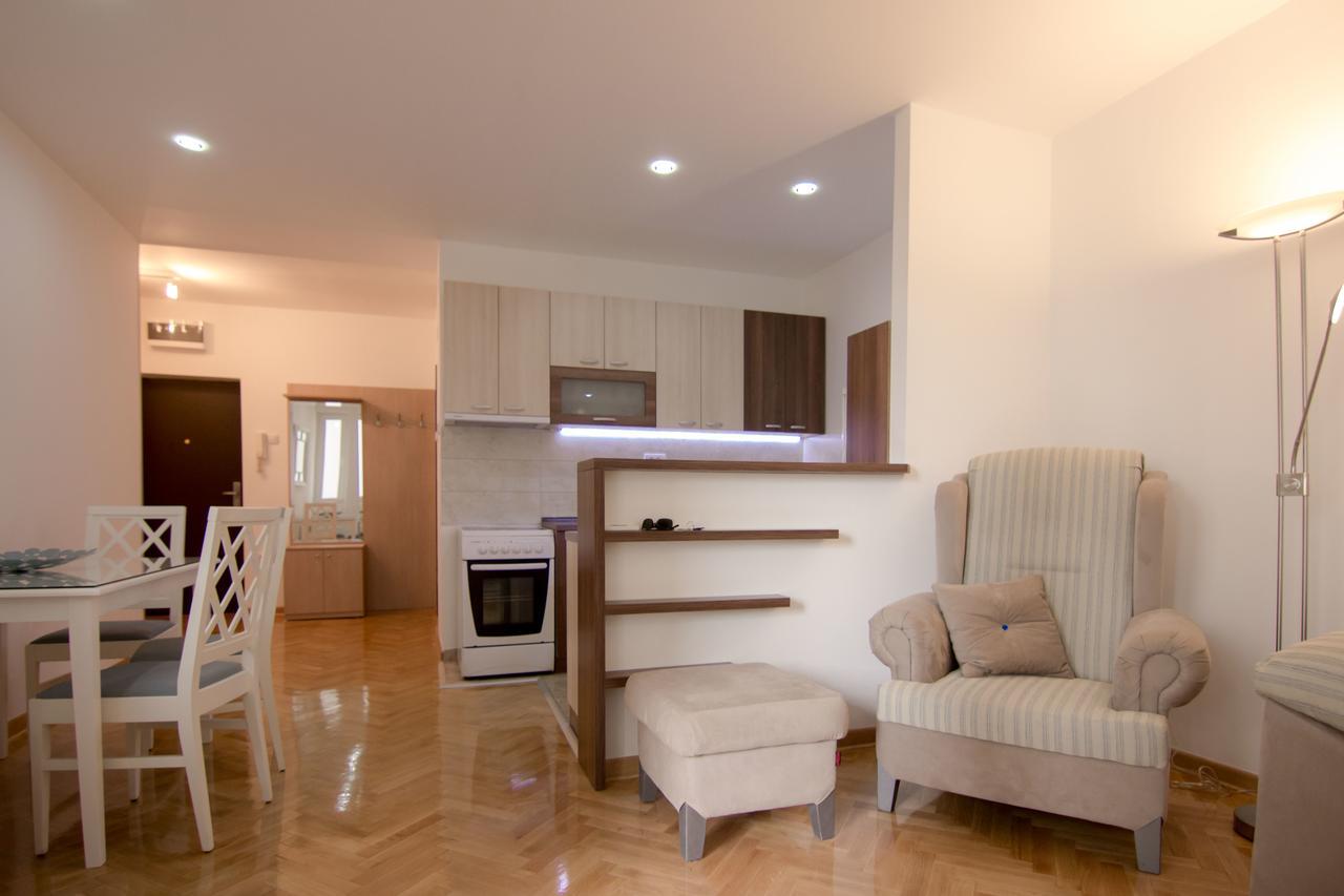 Apartments Near St. Sava Temple Belgrad Zewnętrze zdjęcie